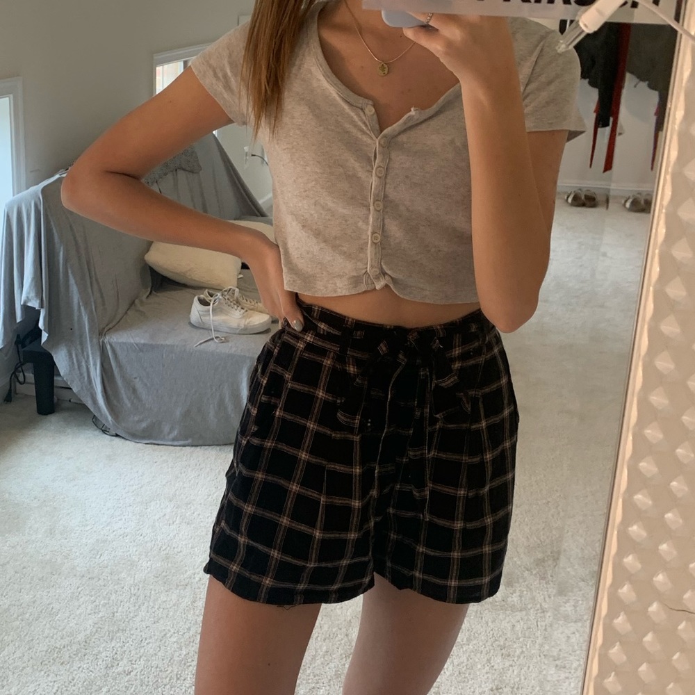 plaid shorts